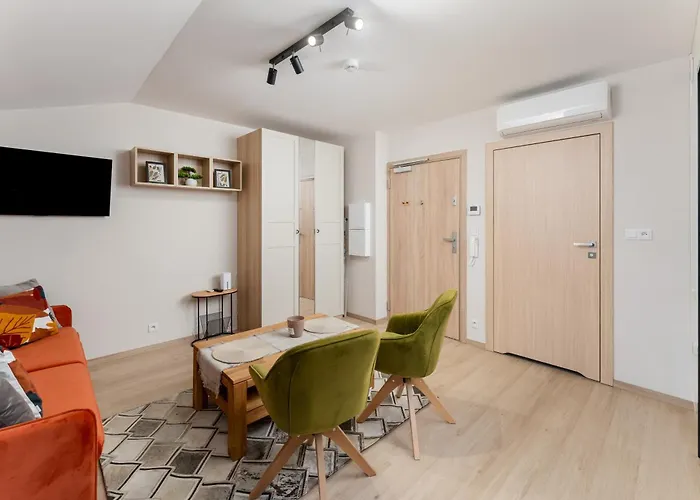 Glowny Comfort By Bookinghost Lägenhet Kraków